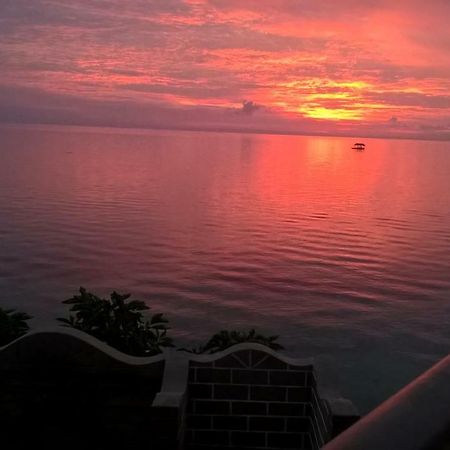 Sunset Vista Sea Front Guest House Union  Exterior photo